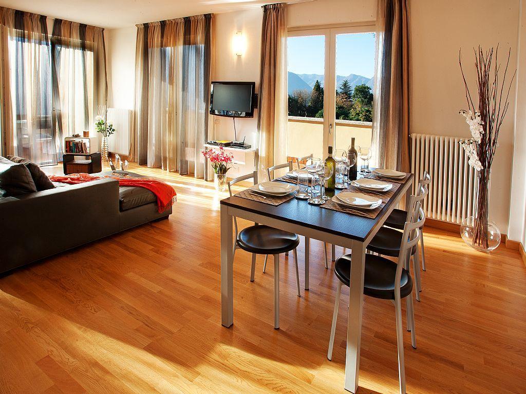 Tremezzo Residence-11 Apartments To Choose From In An Exclusive Residence By Italian Apartments Екстер'єр фото